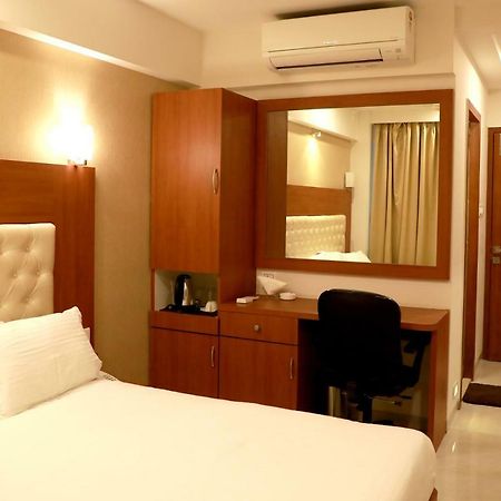 Hotel Lords, Fort Mumbai Exterior foto