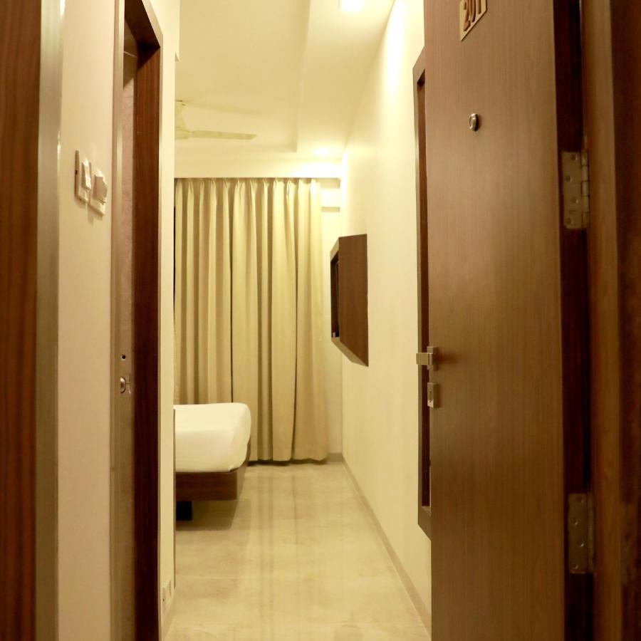 Hotel Lords, Fort Mumbai Exterior foto