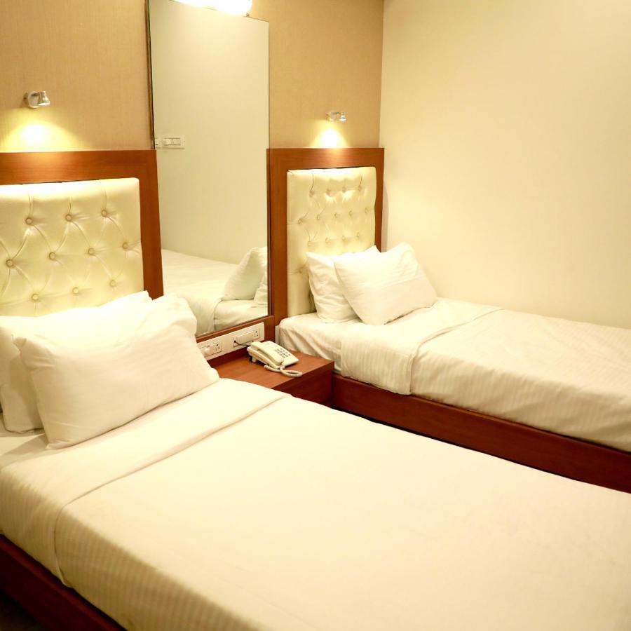 Hotel Lords, Fort Mumbai Exterior foto