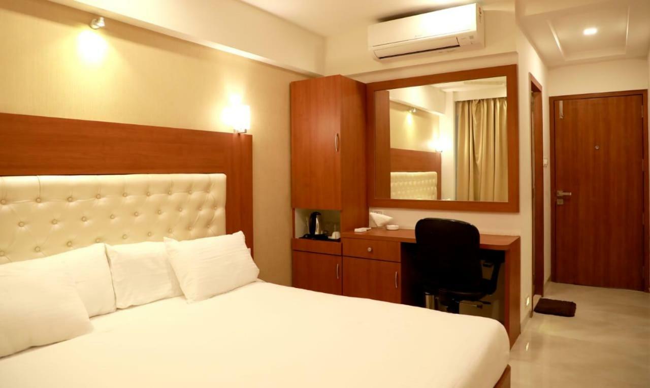 Hotel Lords, Fort Mumbai Exterior foto